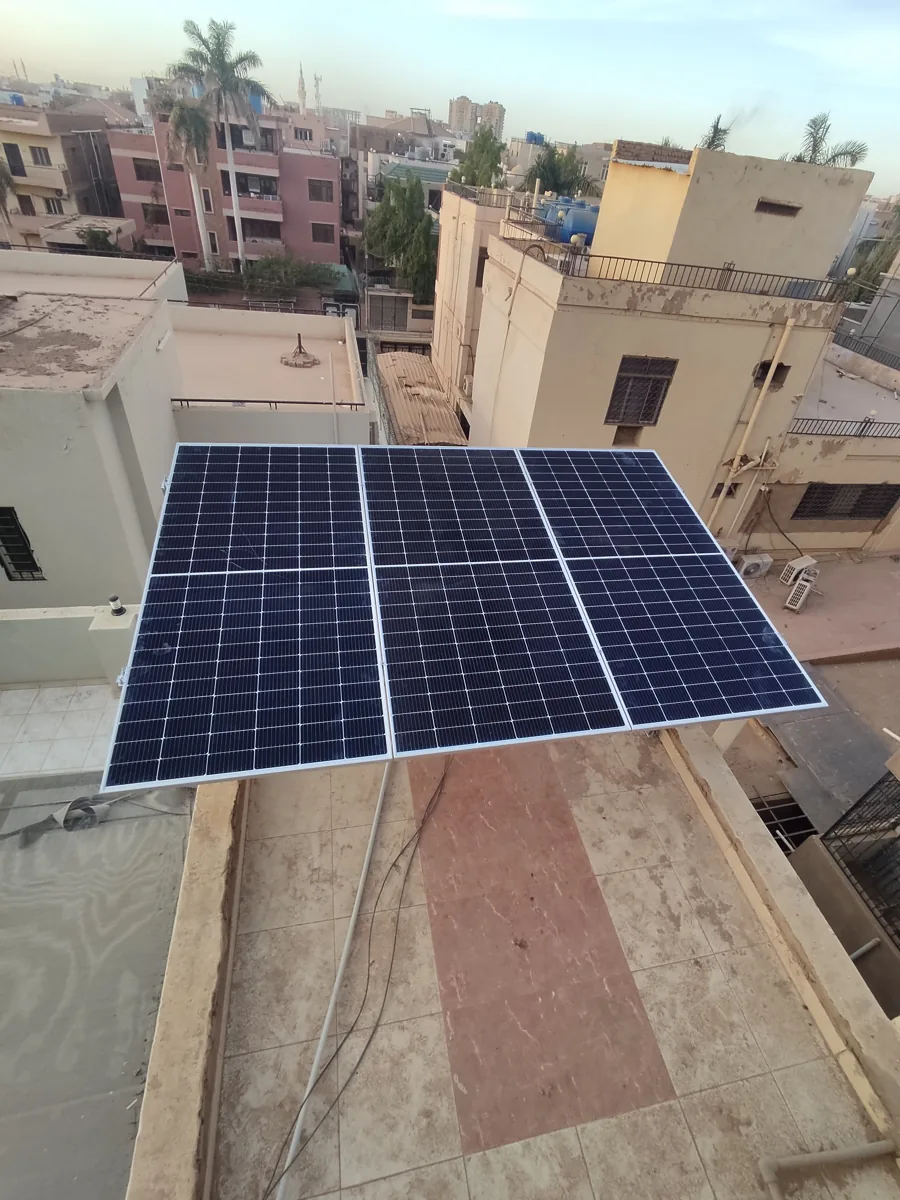 منظومة طاقة شمسية نفذتها الباحث الهندسية